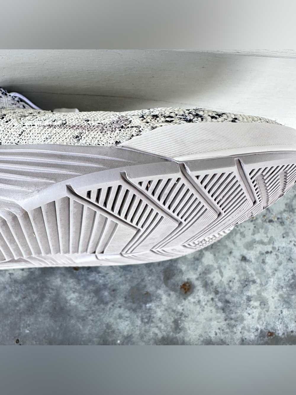 Nike React Metcon White Grey Athletic Sneakers Shoes BQ6046-100 Women's Size 7 - Picture 7 of 9